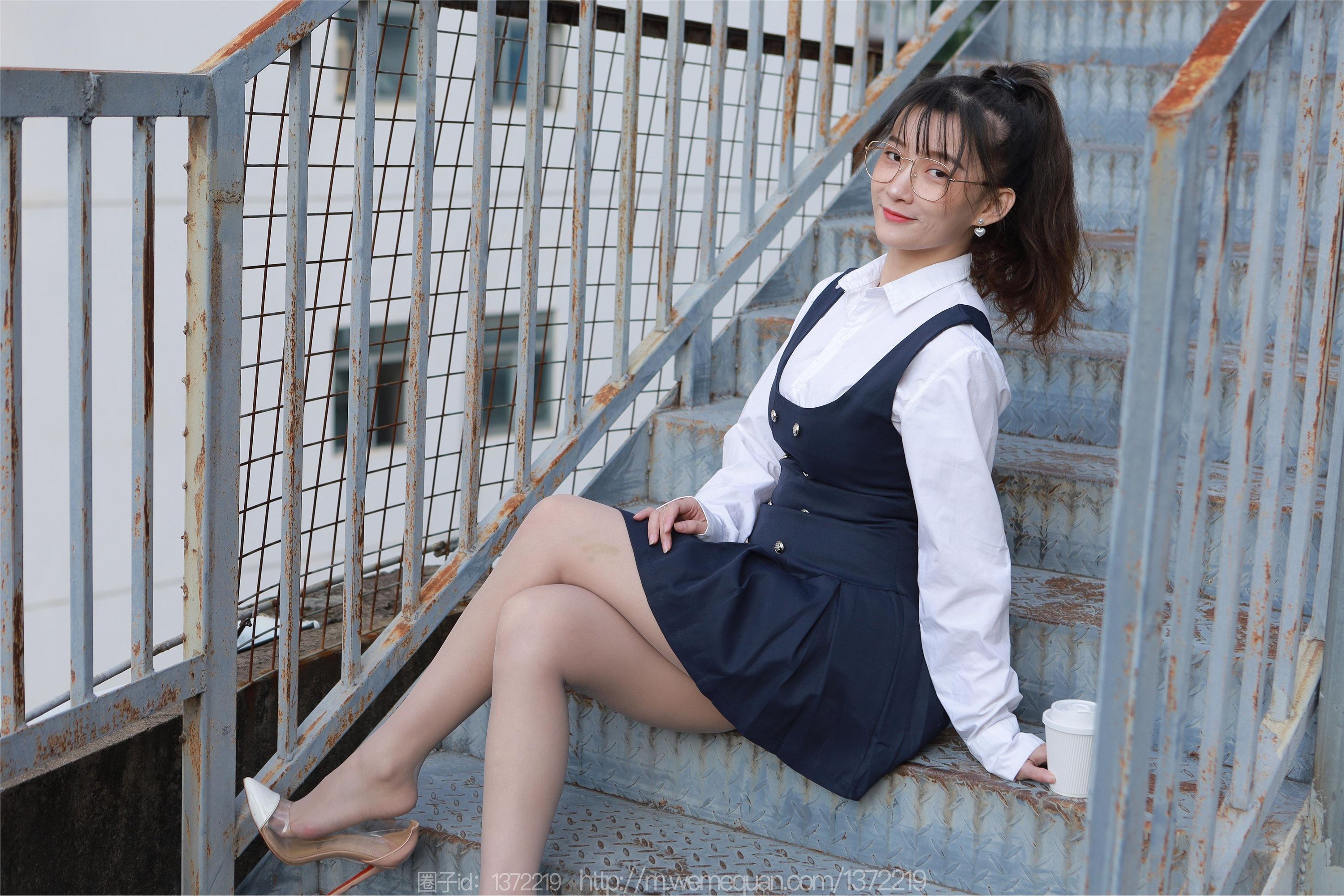 IESS异思趣向  2022.12.13 丝享家 1297 秋秋《楼梯偶遇婉萍》